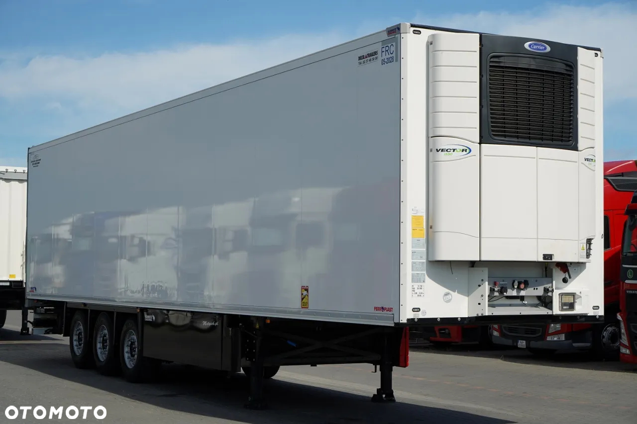Schmitz Cargobull CHŁODNIA / CARRIER VECTOR 1550 / DOPPELSTOCK / OŚ PODNOSZONA / KOSZ NA PALETY / 2022 ROK - 8