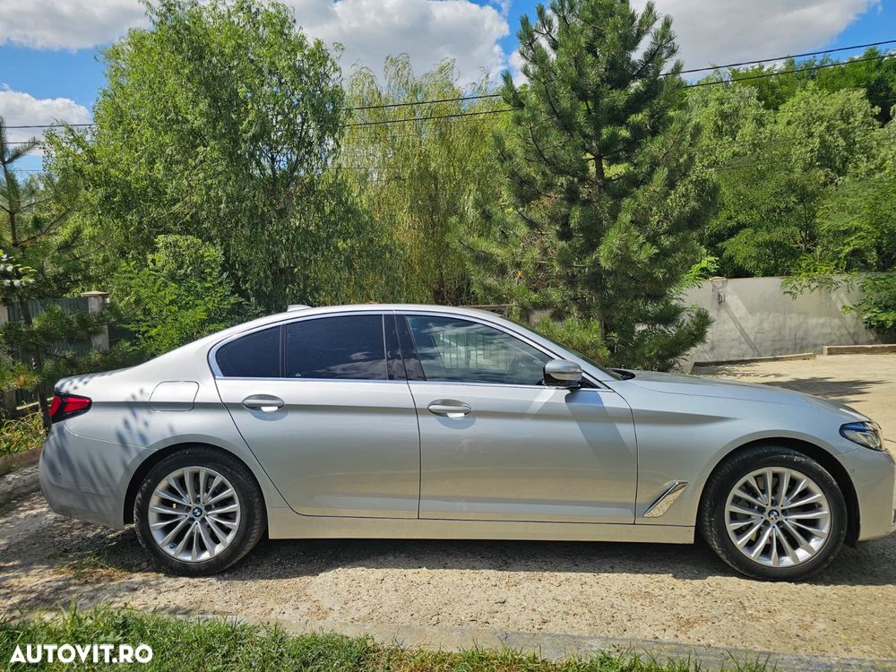 BMW Seria 5 2021 photo 4
