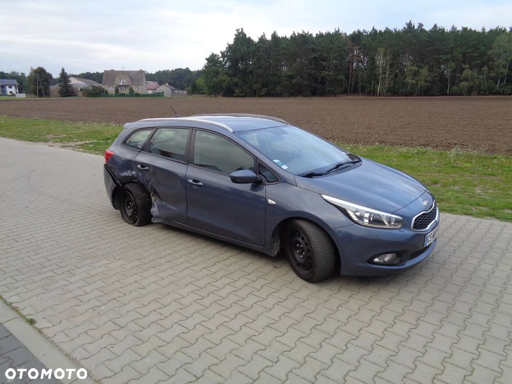 Kia Ceed Cee'd 1.6 CRDi M - 4