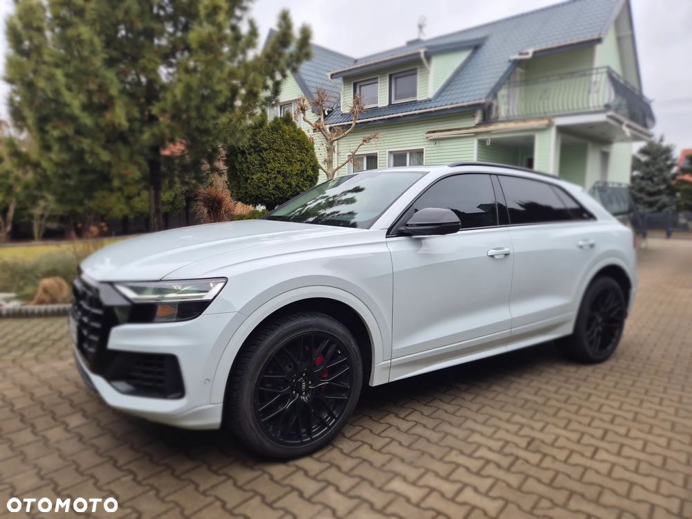 Audi Q8 - 4