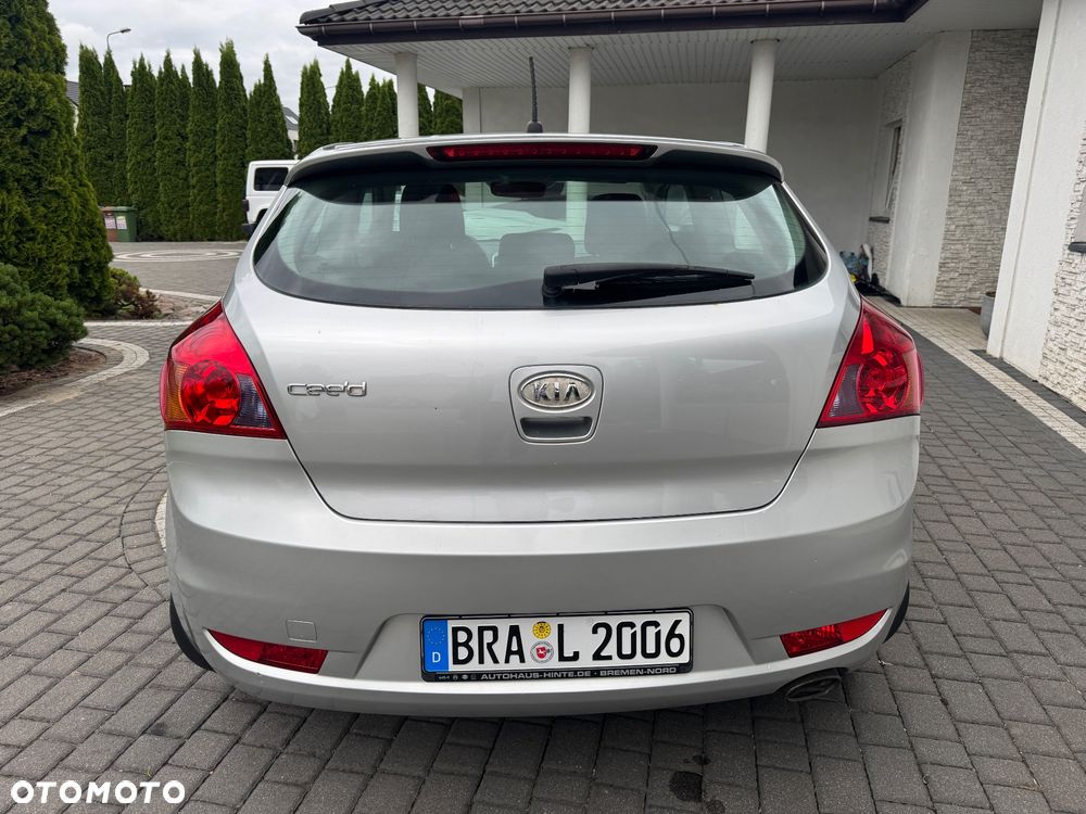 Kia Ceed 1.6 CVVT ISG Spirit - 5