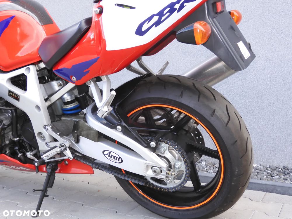 Honda CBR - 29