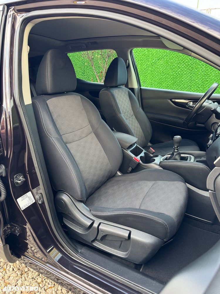 Nissan Qashqai 1.6 DCI N-Connecta - 12