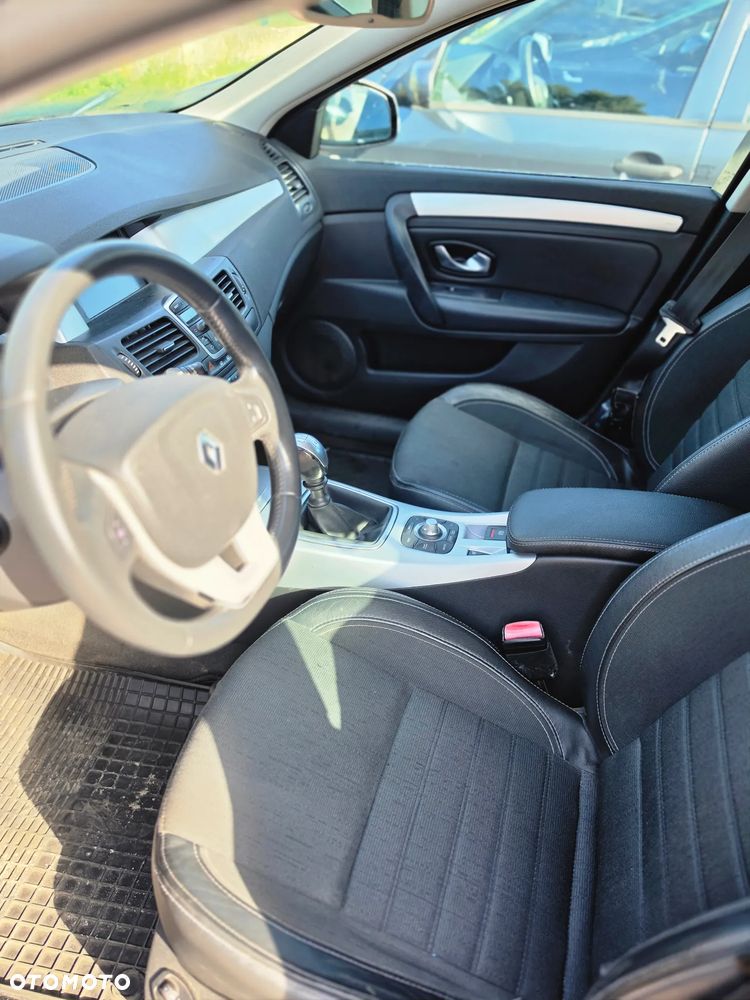 Renault Laguna - 9