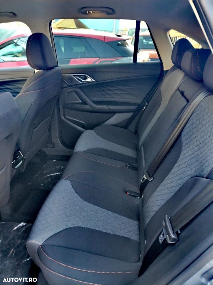 MG HS 1.5 T-GDi 7DCT Excite - 15