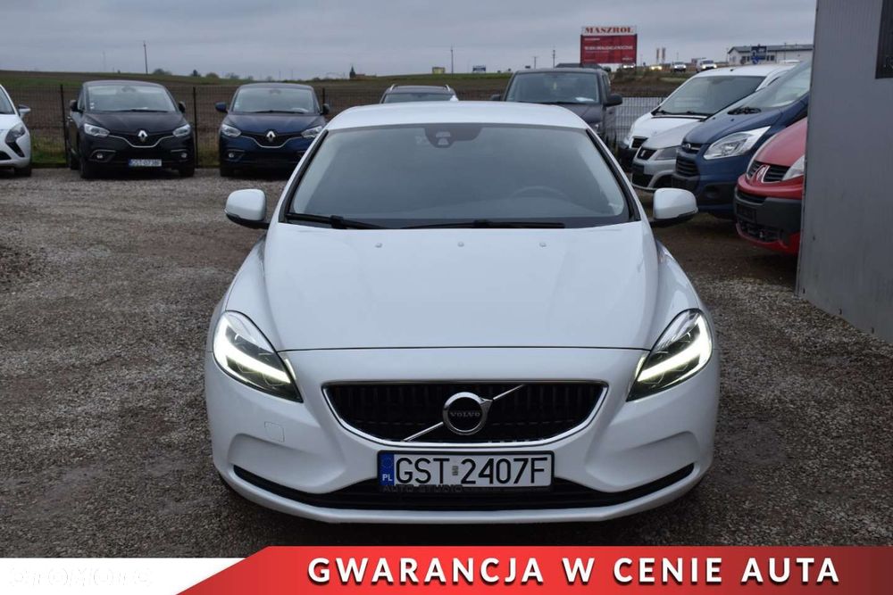 Volvo V40 T2 Geartronic Momentum - 29