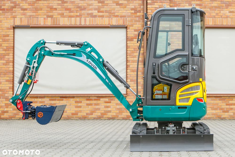 LOVOL FR18E2-u z kabiną - 2