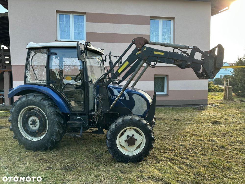 Farmtrac 555 DT Krajowy Ciągnik Rolniczy z Turem z 2014 roku - 31