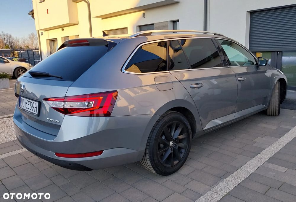 Skoda Superb 2.0 TDI Style DSG7 - 5