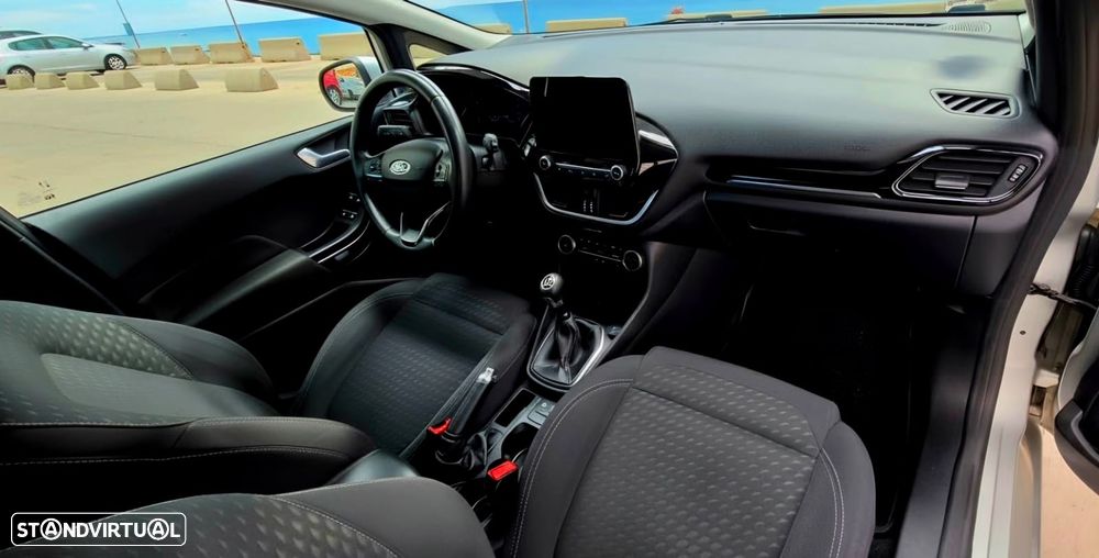 Ford Fiesta 1.0 EcoBoost S&S TITANIUM - 10