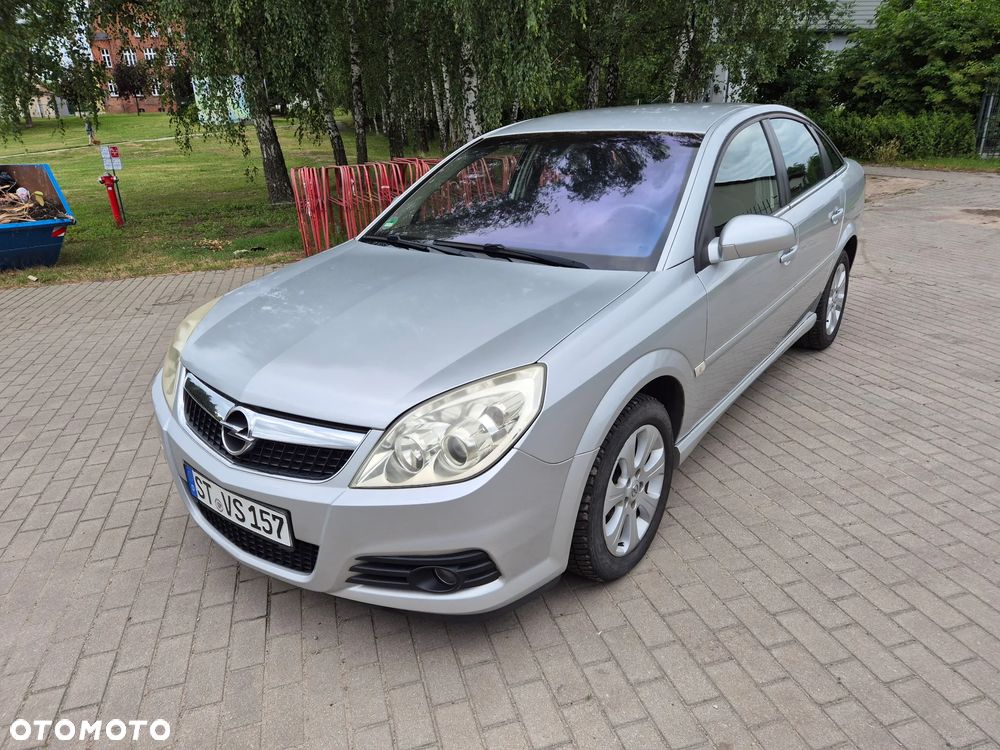 Opel Vectra 2.2 Comfort - 2
