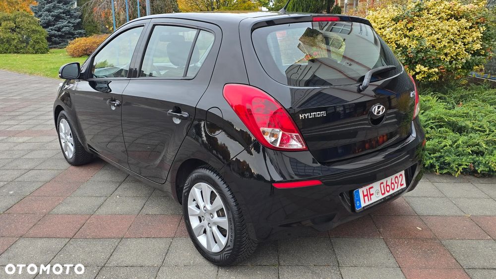 Hyundai i20 - 3