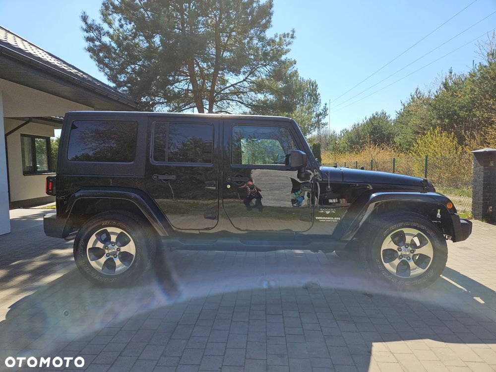 Jeep Wrangler - 5