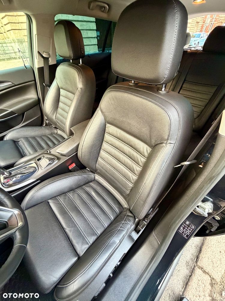 Opel Insignia 2.0 T Executive 4x4 - 24