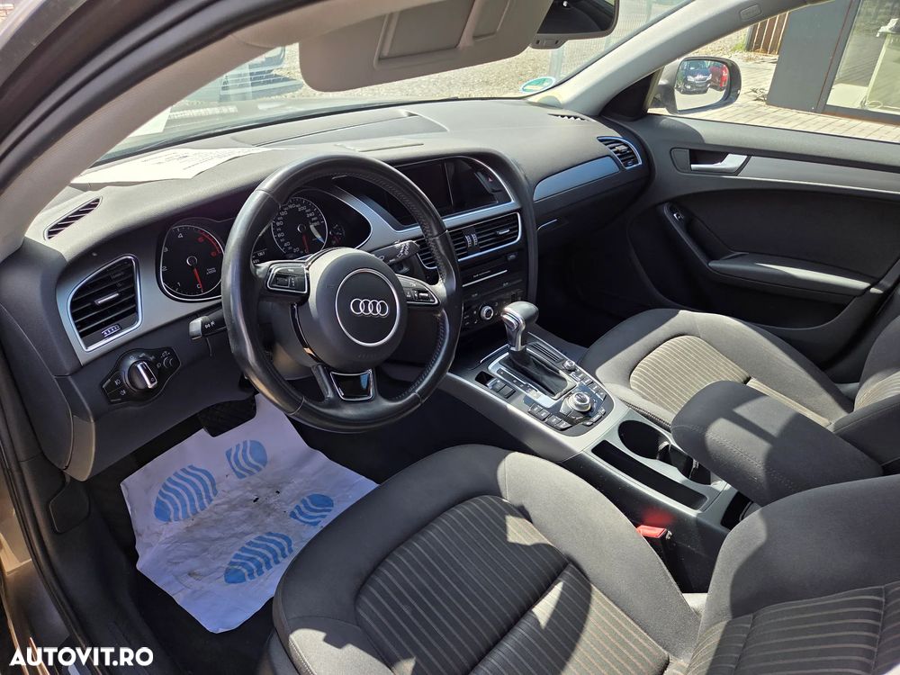 Audi A4 Avant 2.0 TDI DPF multitronic Ambiente - 12