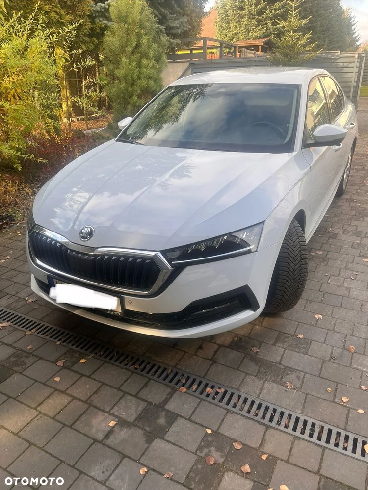 Skoda Octavia 1.5 TSI ACT Ambition - 4