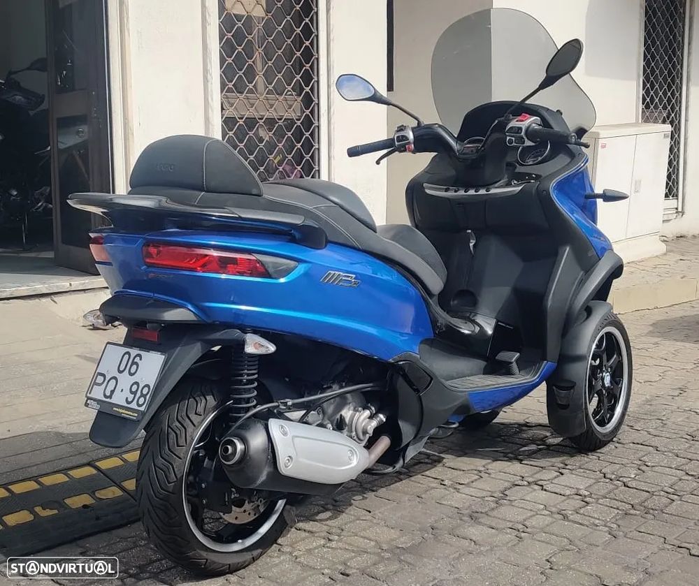 Piaggio MP3 300 (Carta A2) - 9