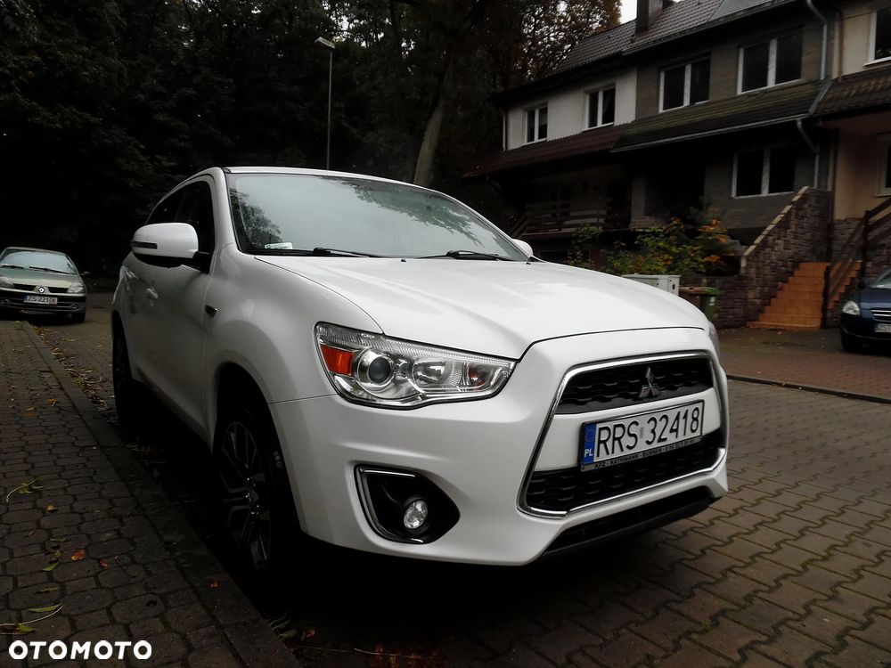 Mitsubishi ASX - 10