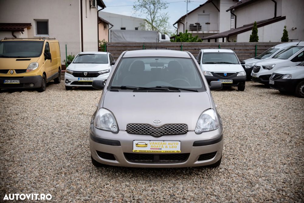 Toyota Yaris 1.3 Sol - 3