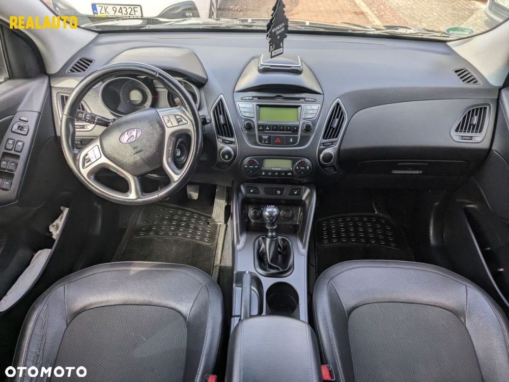 Hyundai ix35 - 22