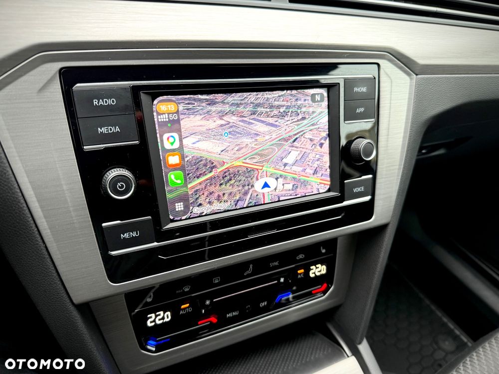 Volkswagen Passat - 7