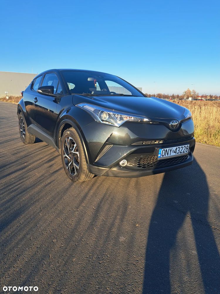 Toyota C-HR - 16