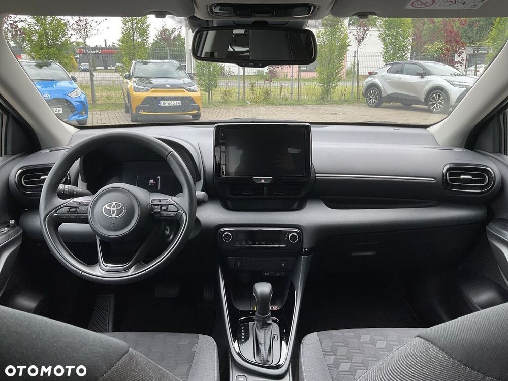 Toyota Yaris Hybrid 1.5 Style - 11