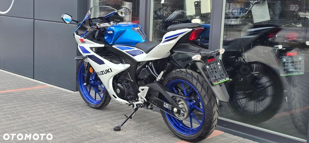 Suzuki GSX-R - 29