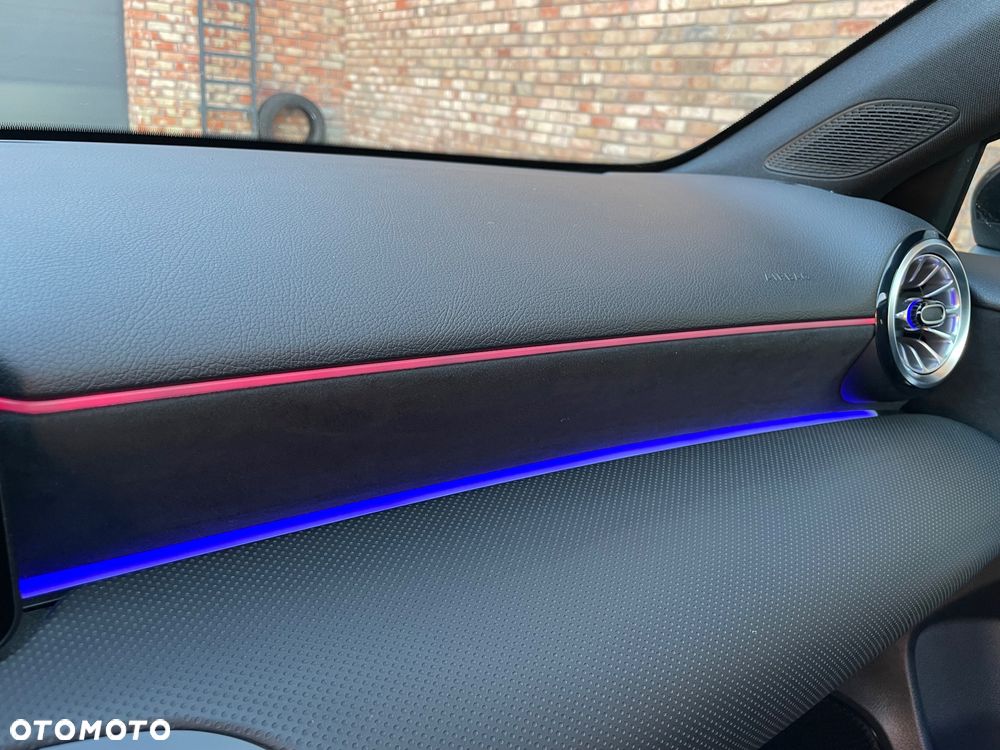 Mercedes-Benz Klasa A 220 d 8G-DCT AMG Line - 23