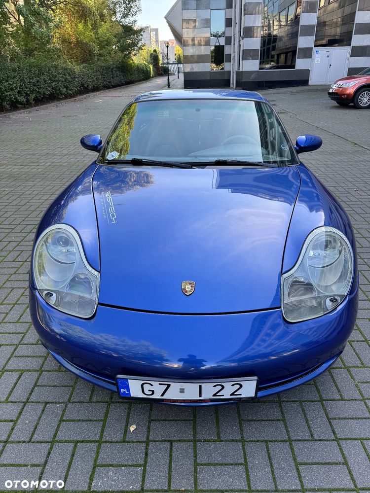 Porsche 911 Carrera - 6