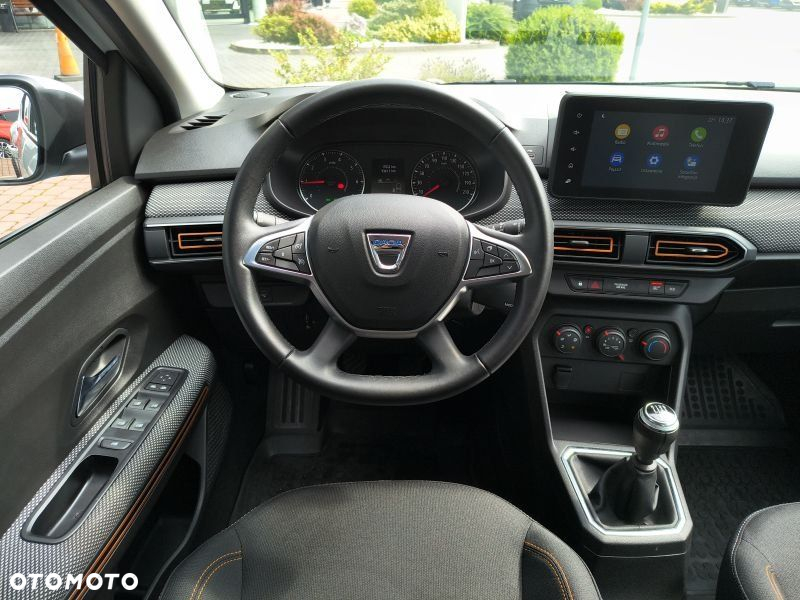 Dacia Sandero - 16