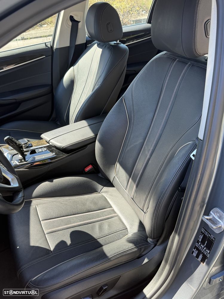 BMW 520 d Line Luxury Auto - 12