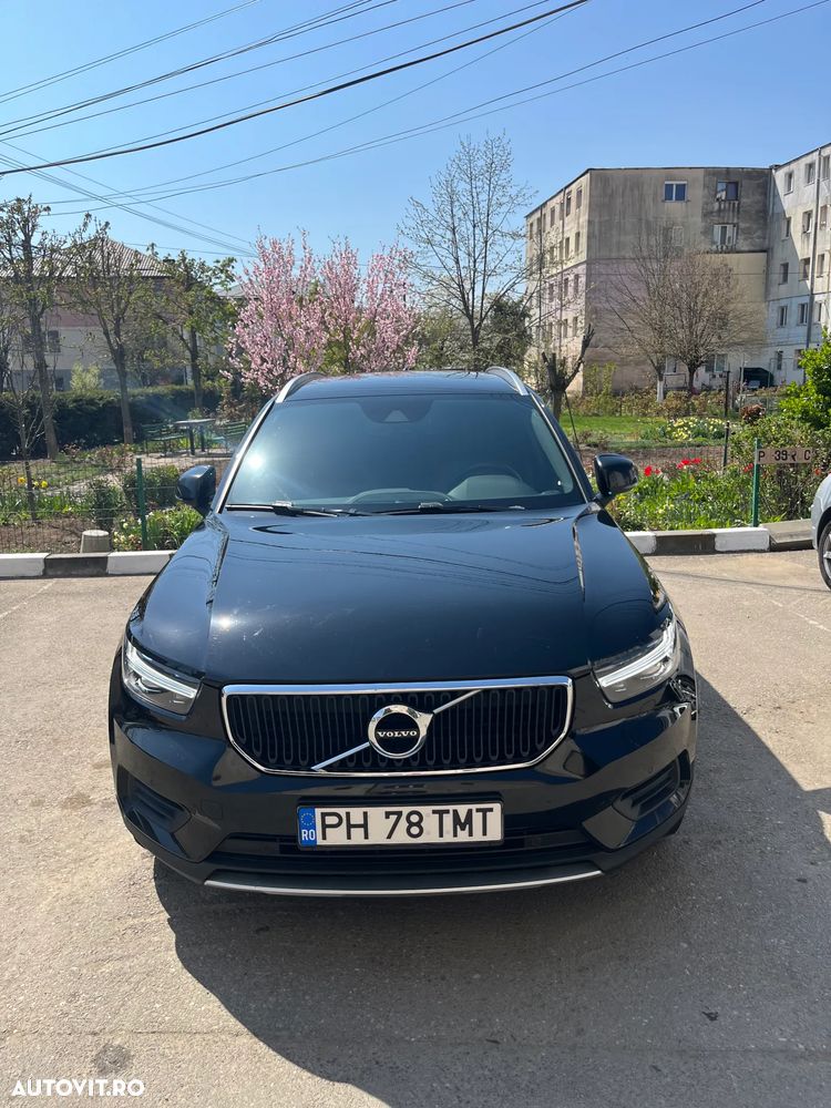 Volvo XC 40 B4 B Geartronic Momentum Pro - 2