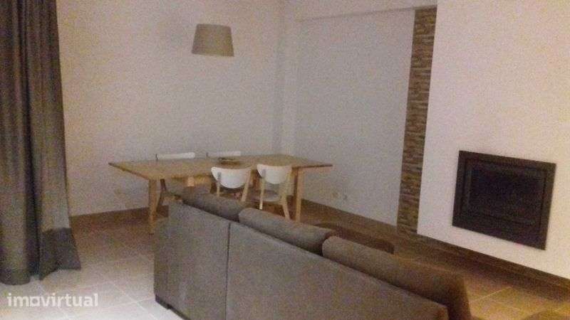Vende-se T2 - Excelente oportunidade de investimento em Évora - Grande imagem: 3/12