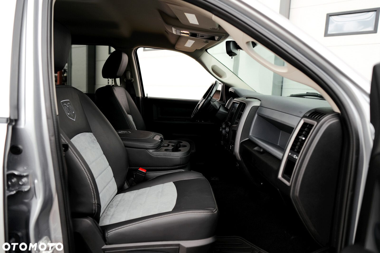 RAM 1500 - 30