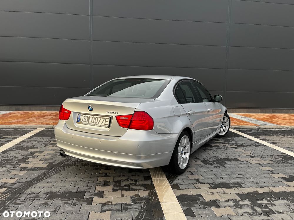 BMW Seria 3 320i Edition Lifestyle - 5