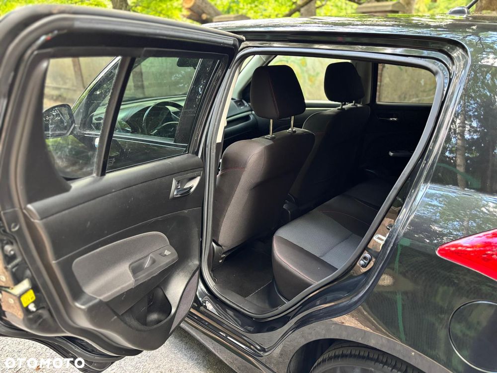Suzuki Swift - 8