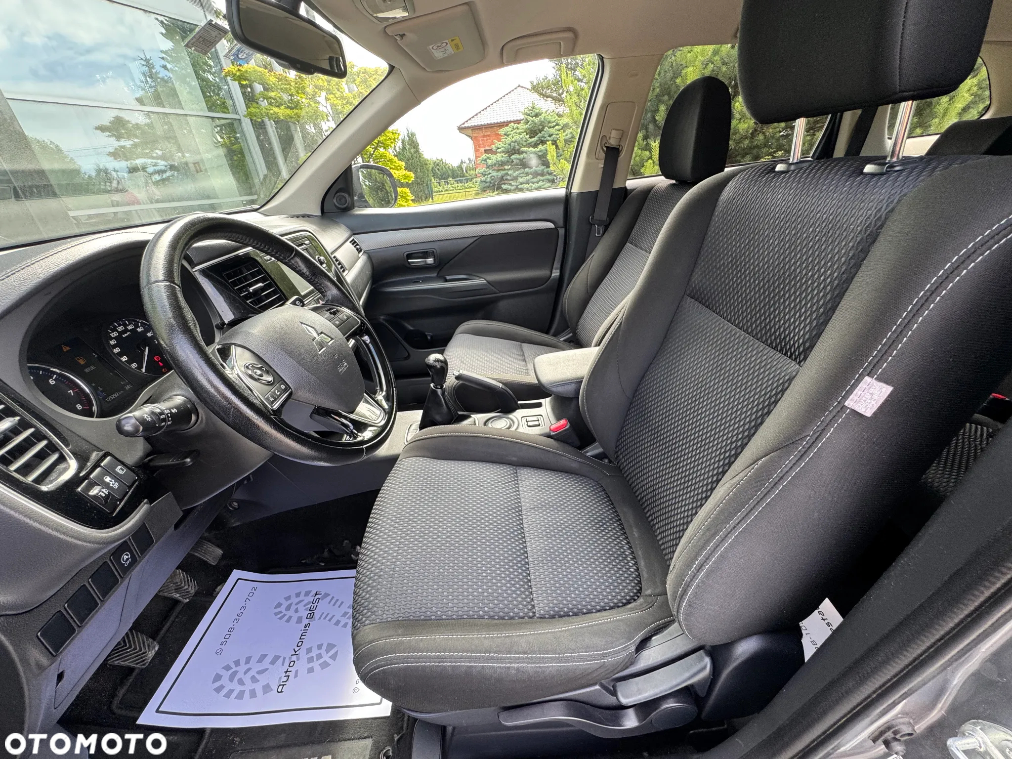 Mitsubishi Outlander 2.0 2WD Diamant Edition - 13
