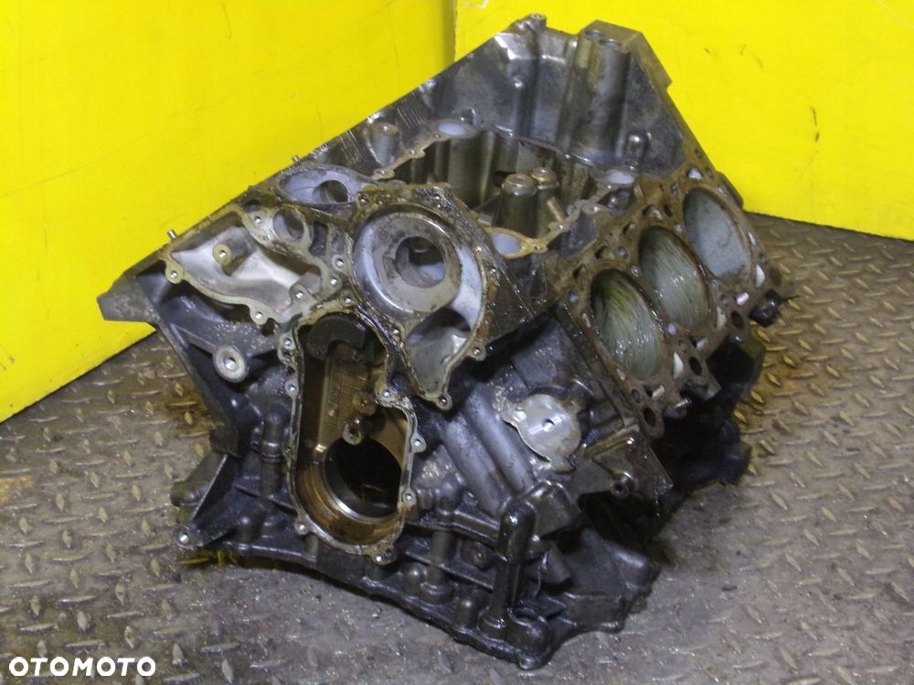 AUDI A4 B7 A6 C6 3.2 FSI 08r 256KM blok silnika nominalny AUK - 4