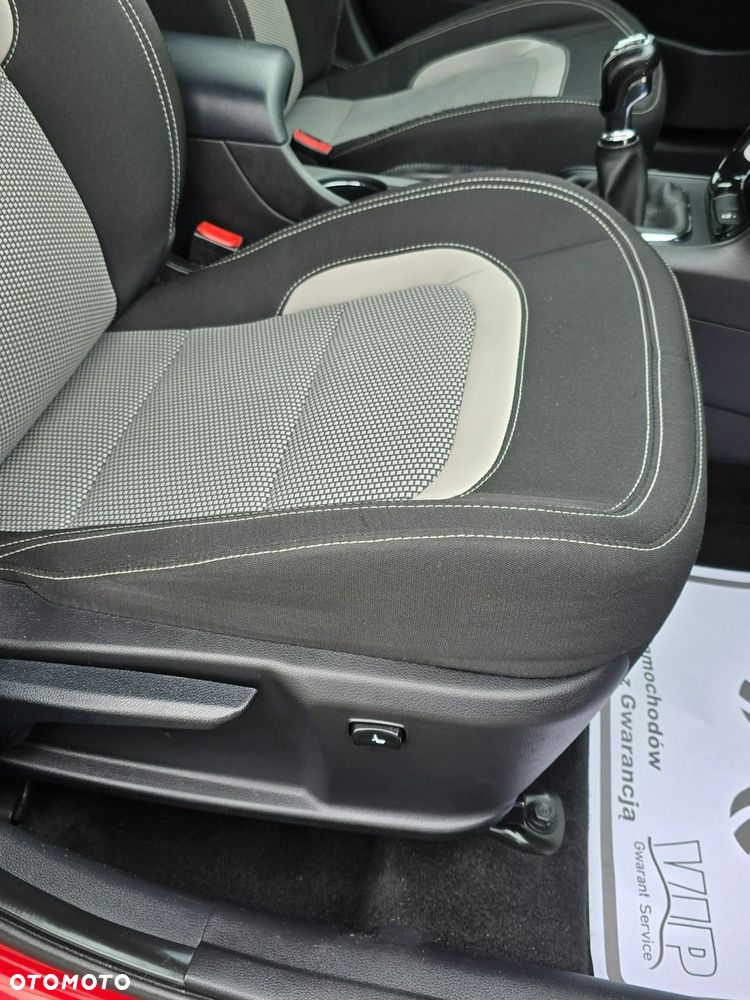 Kia Ceed - 21