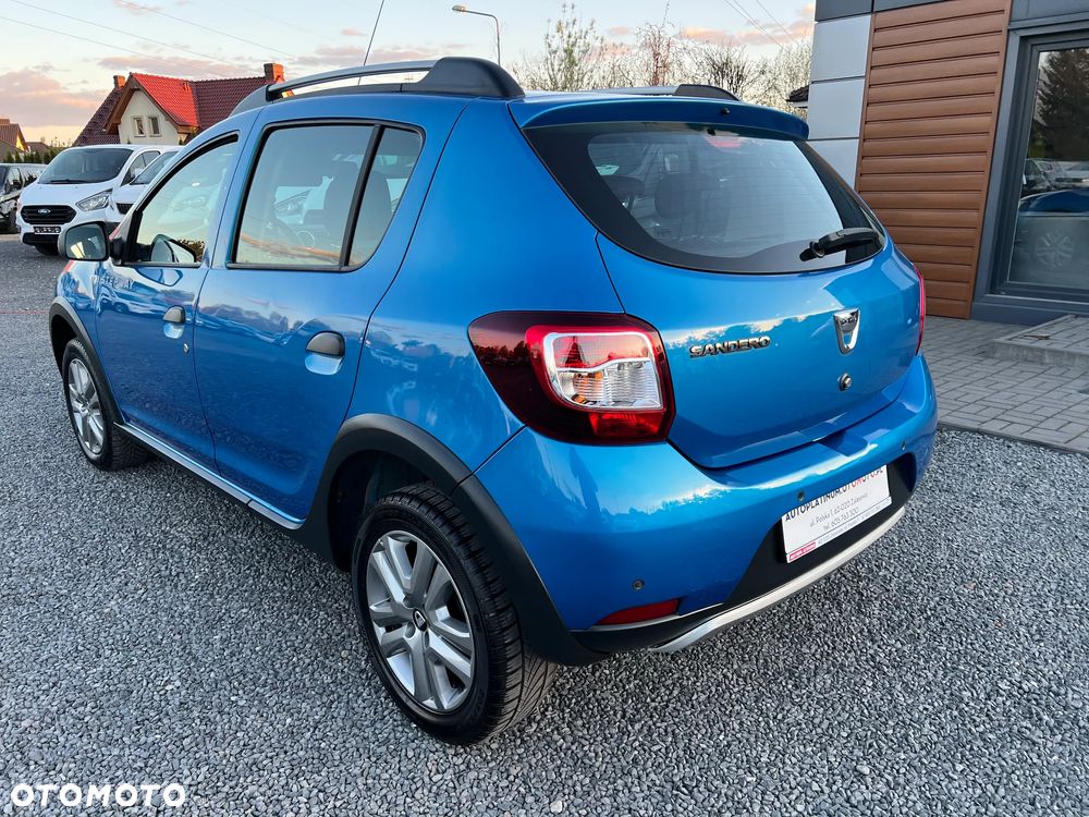 Dacia Sandero Stepway TCe 90 (S&S) Celebration - 6