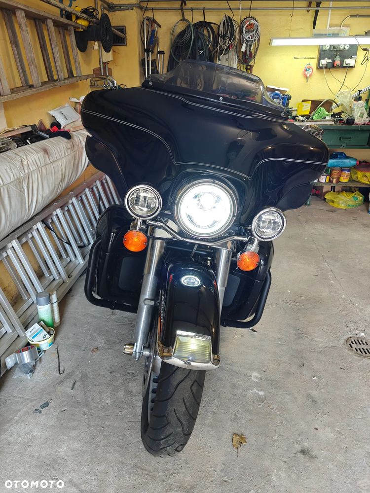 Harley-Davidson FLHTCU Ultra - 3