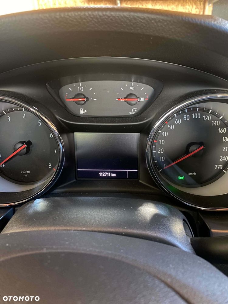 Opel Astra 1.2 T Edition S&S - 7