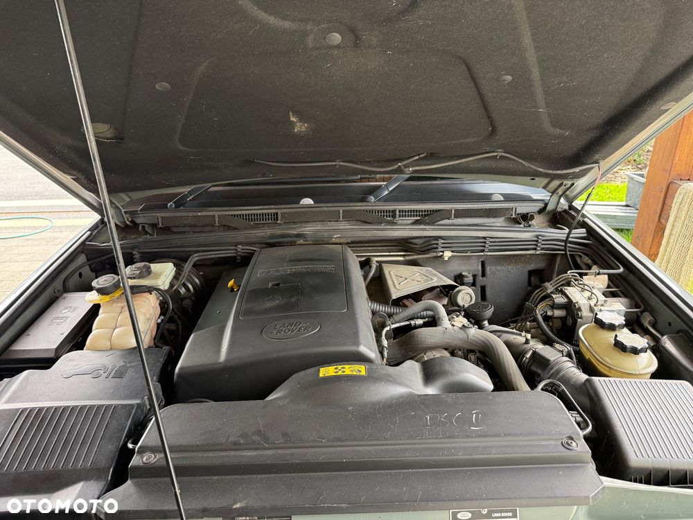 Land Rover Discovery - 25