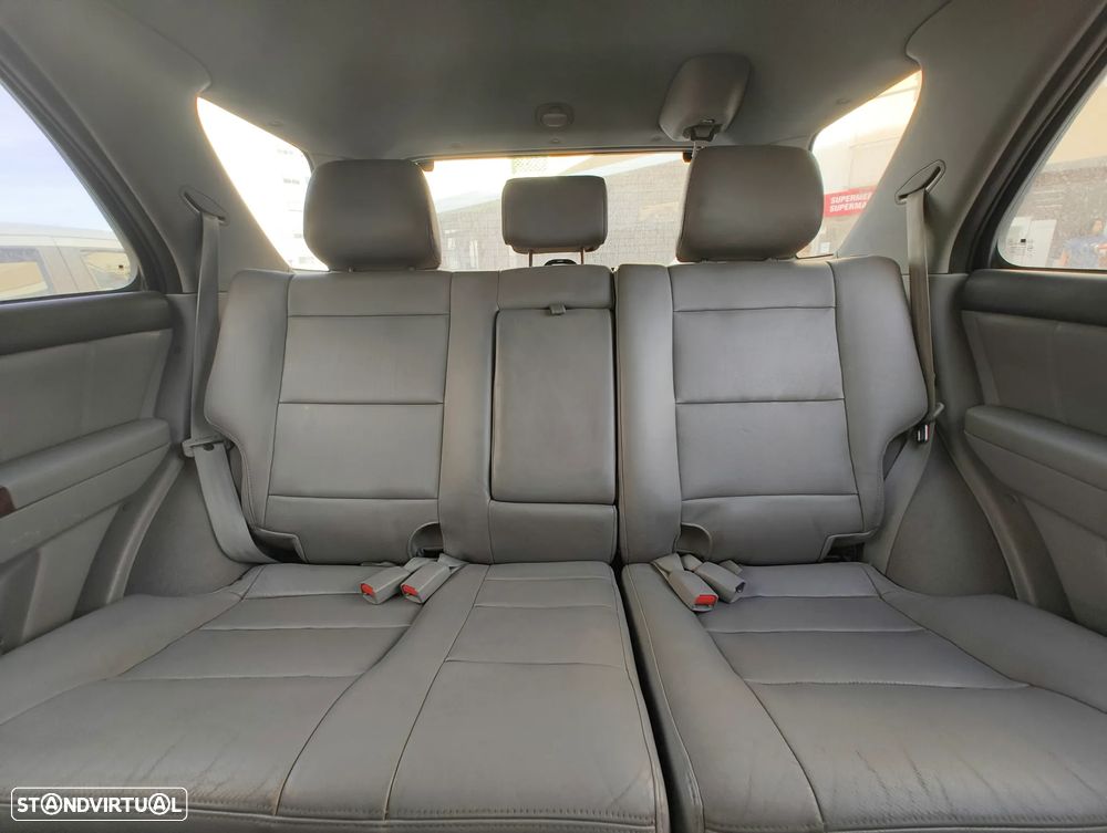 Kia Sorento 2.5 CRDi EX Confort - 3