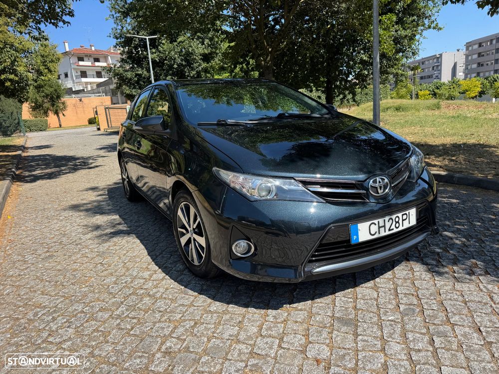 Toyota Auris 1.4 D-4D Comfort+VSC - 2