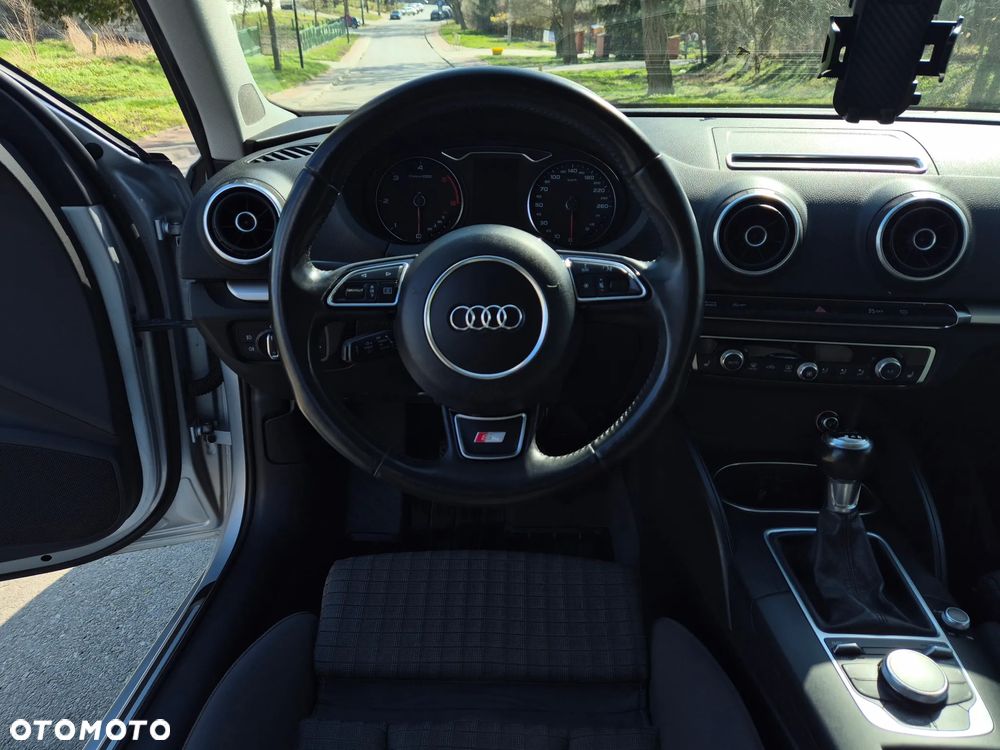 Audi A3 Sportback 2.0 TDI - 8