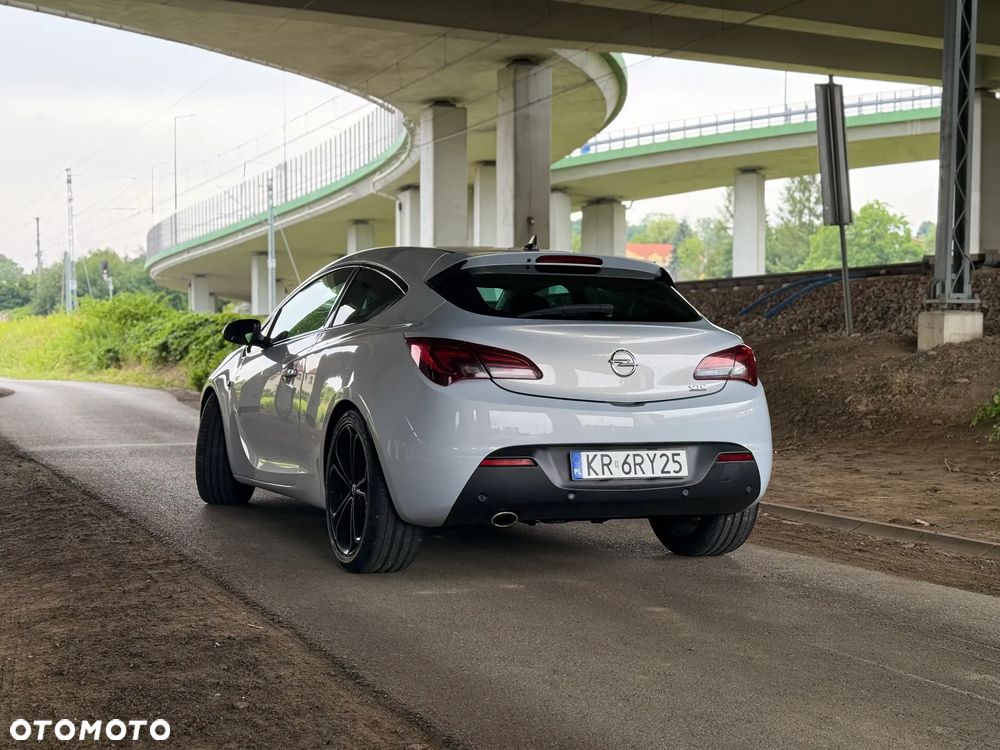 Opel Astra GTC 2.0 CDTI ecoFLEX Start/Stop - 34