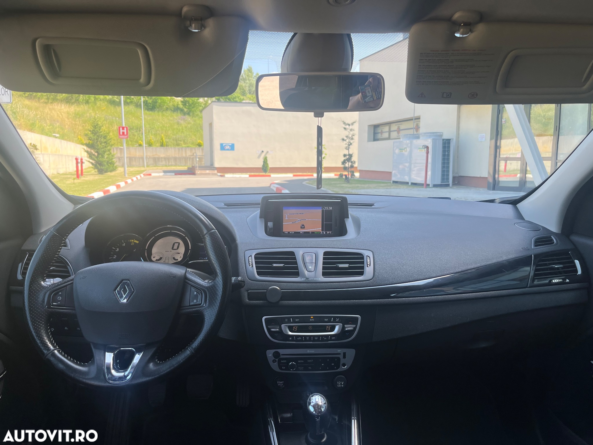 Renault Megane 1.5 dCi Dynamique - 7