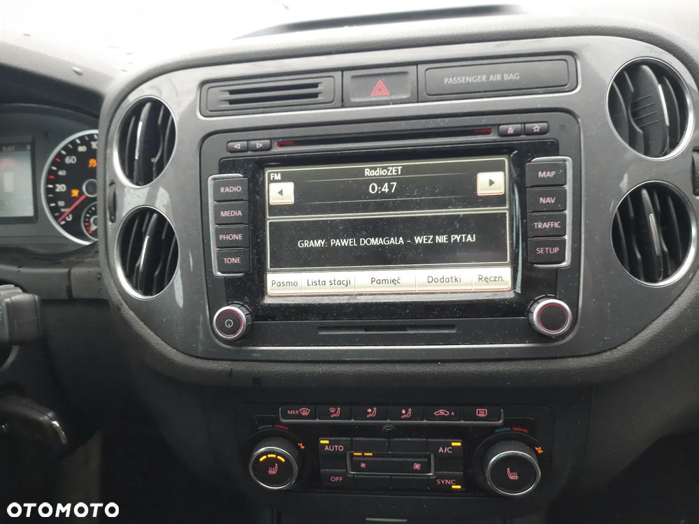 Volkswagen Tiguan 2.0 TDI DPF 4Motion BlueMotion Technology DSG Cup Sport & Style - 20